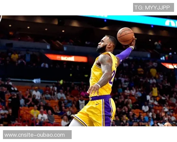 狼队四大主力戈贝尔里德迪文麦丹首节齐上阵后再无出场机会 狼队四大主力戈贝尔里德迪文麦丹首节齐上阵后再无出场机会