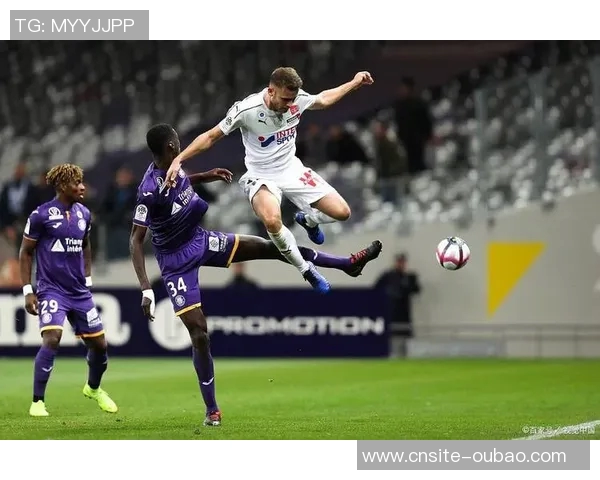 巴德吉入选国家队有望首秀瑞典主帅高度评价其能力与斗志 巴德吉入选国家队有望首秀瑞典主帅高度评价其能力与斗志