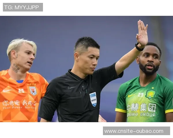 禁区争议判罚引热议媒体人称刘浩帆动作仅是轻碰沈寅豪