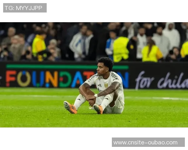 阿斯评：年轻与组织能力兼备的斯米特是皇马中场引援的理想人选